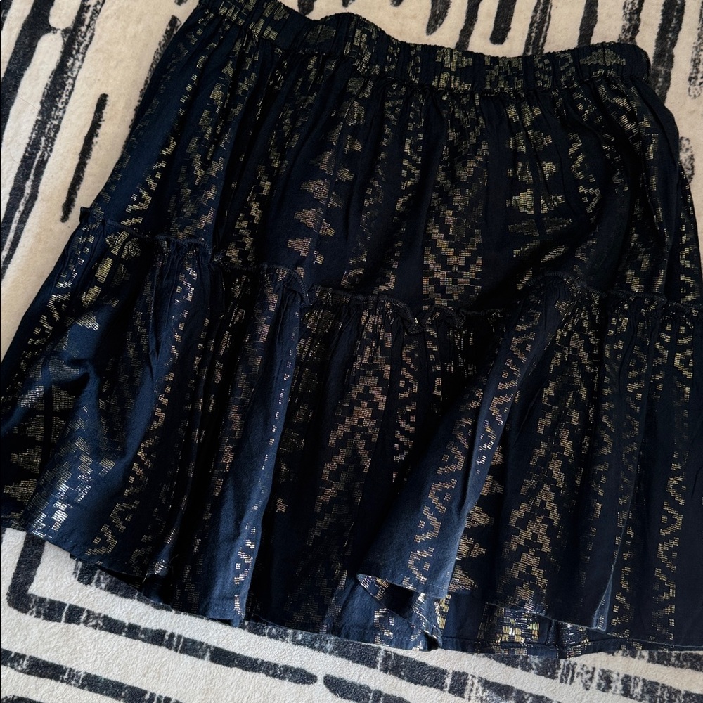 NWT Elan navy and gold skirt ❤️ - Picture 2 of 5